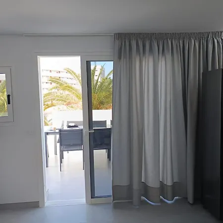 Urbania Apartment