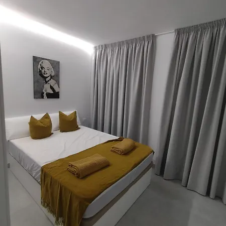 Apartment Urbania *