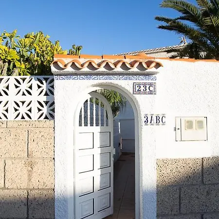 Apartment Urbania Costa Adeje (Tenerife)