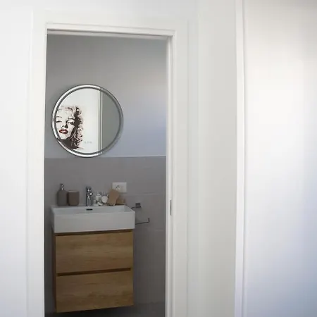 Urbania Apartment Costa Adeje (Tenerife)